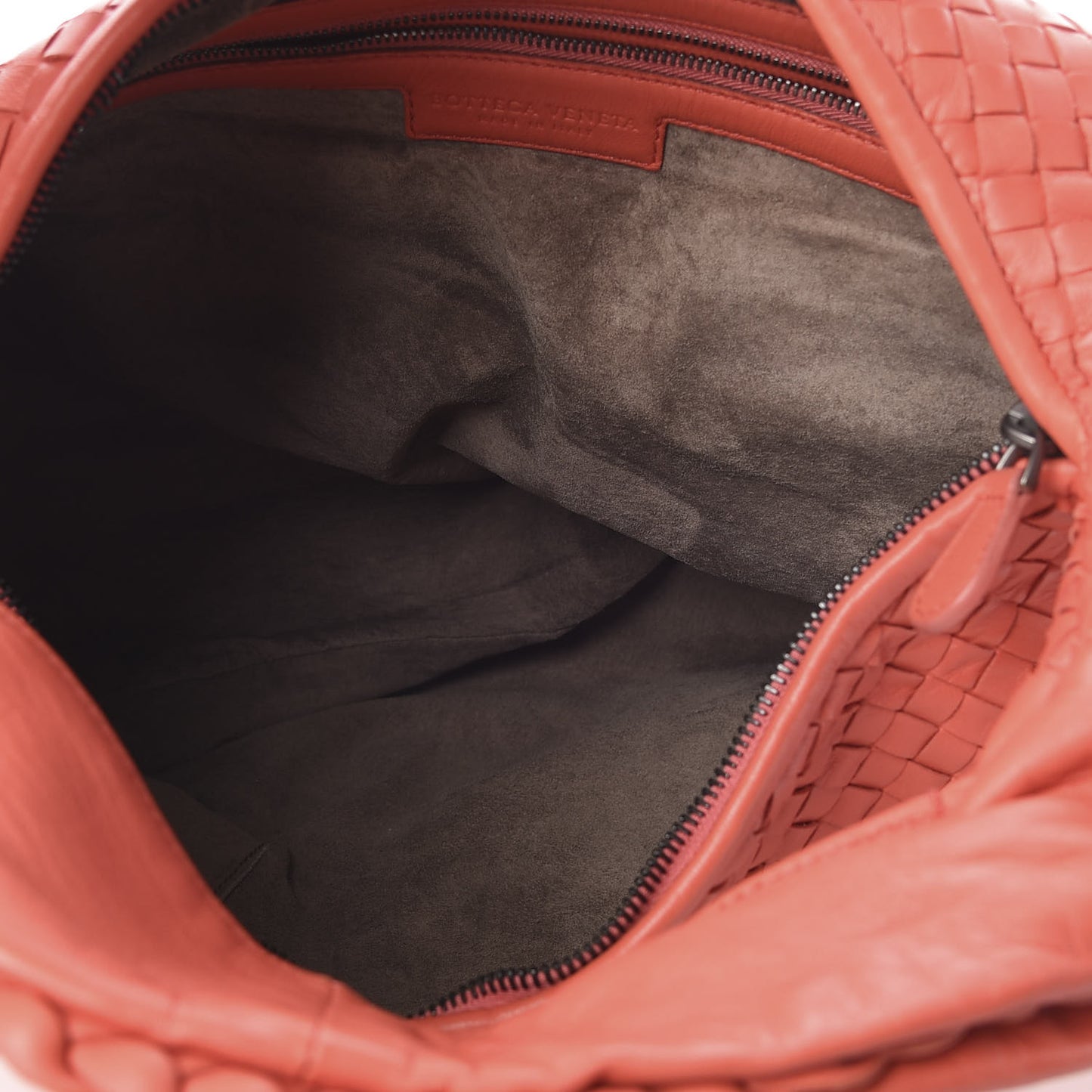 Nappa Intrecciato Large Belly Veneta Hobo Magma