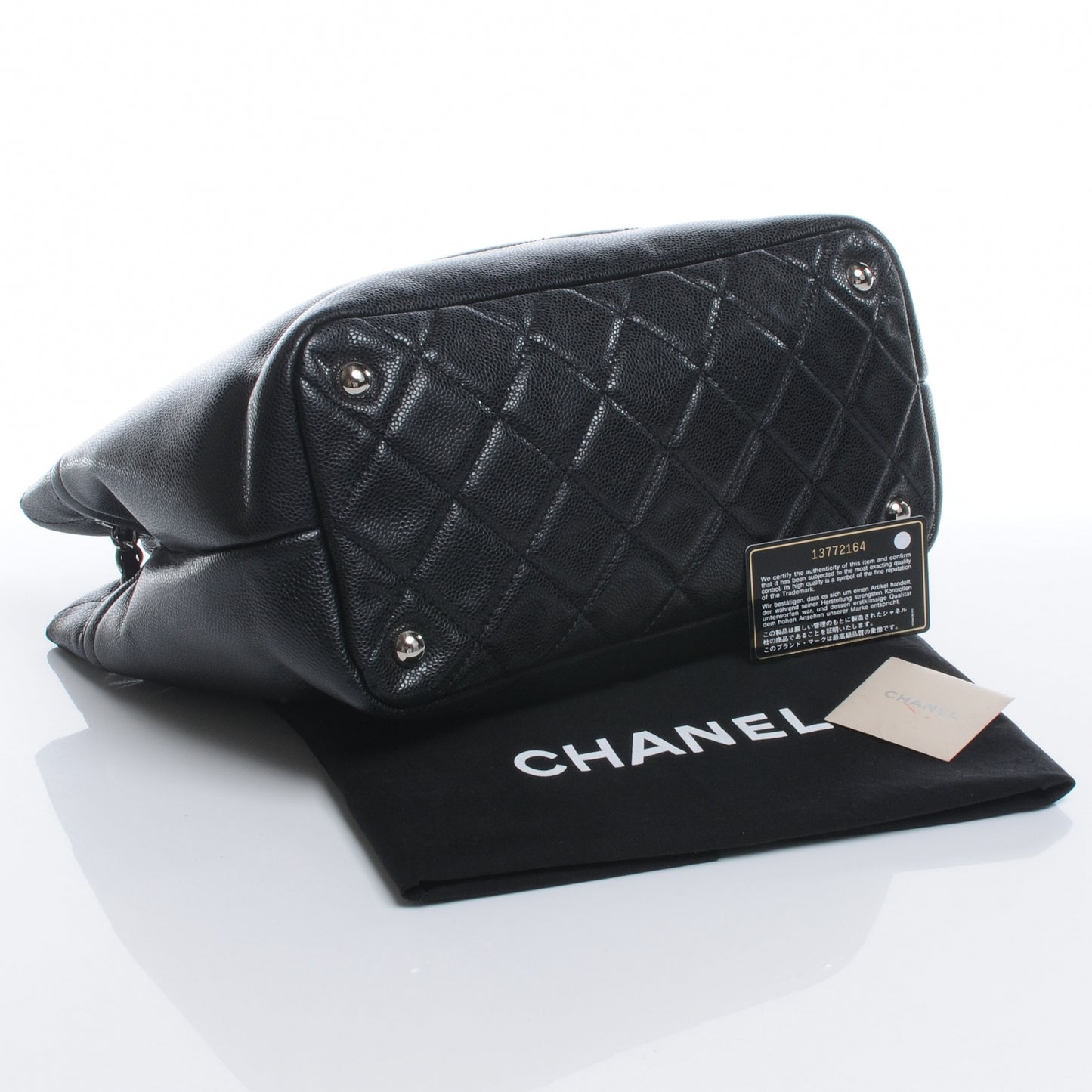 Caviar CC Timeless Tote Black