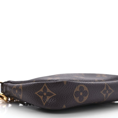 Louis Vuitton Monogram Mini Pochette Accessories 7 of 8