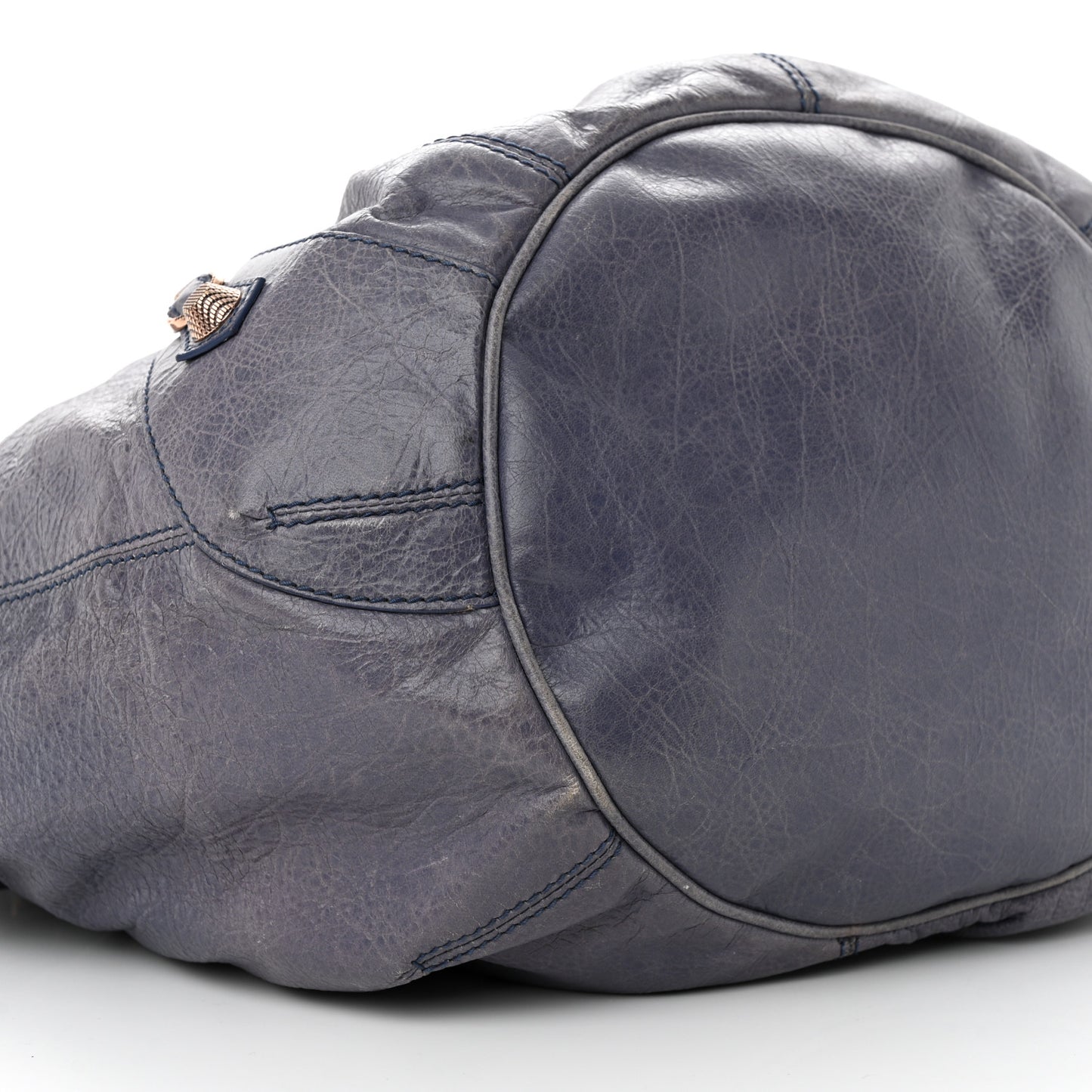 Agneau Giant 21 Gold Hardware Pompon Glycine