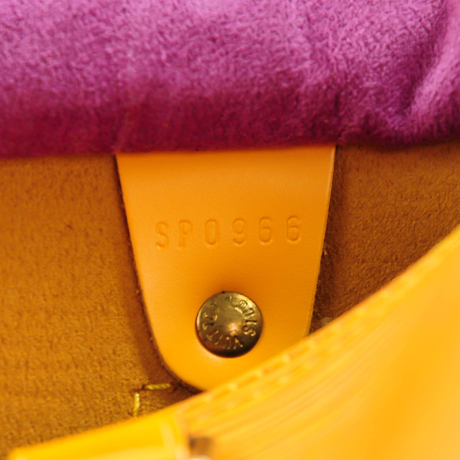 Louis Vuitton Epi Speedy 25 Tassil 7 of 9