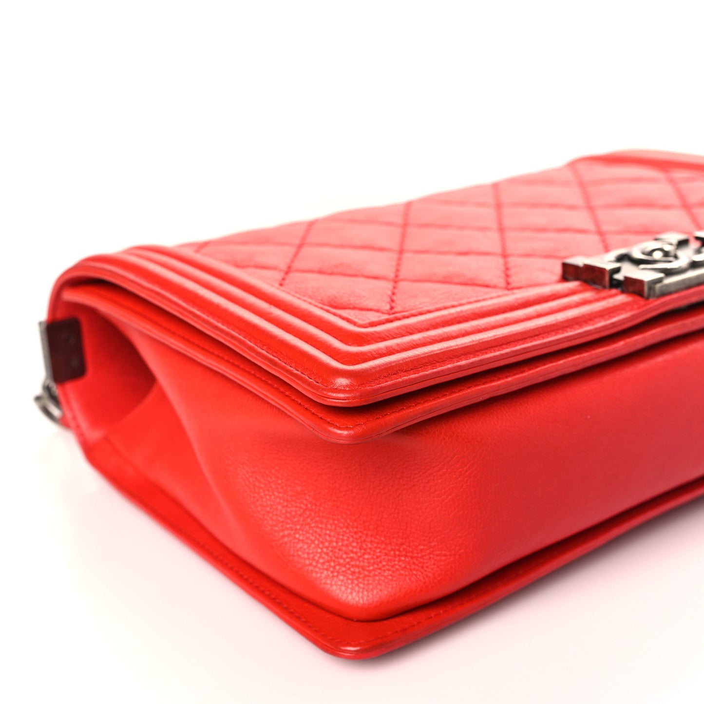 Calfskin Double Stitch New Medium Boy Flap Red