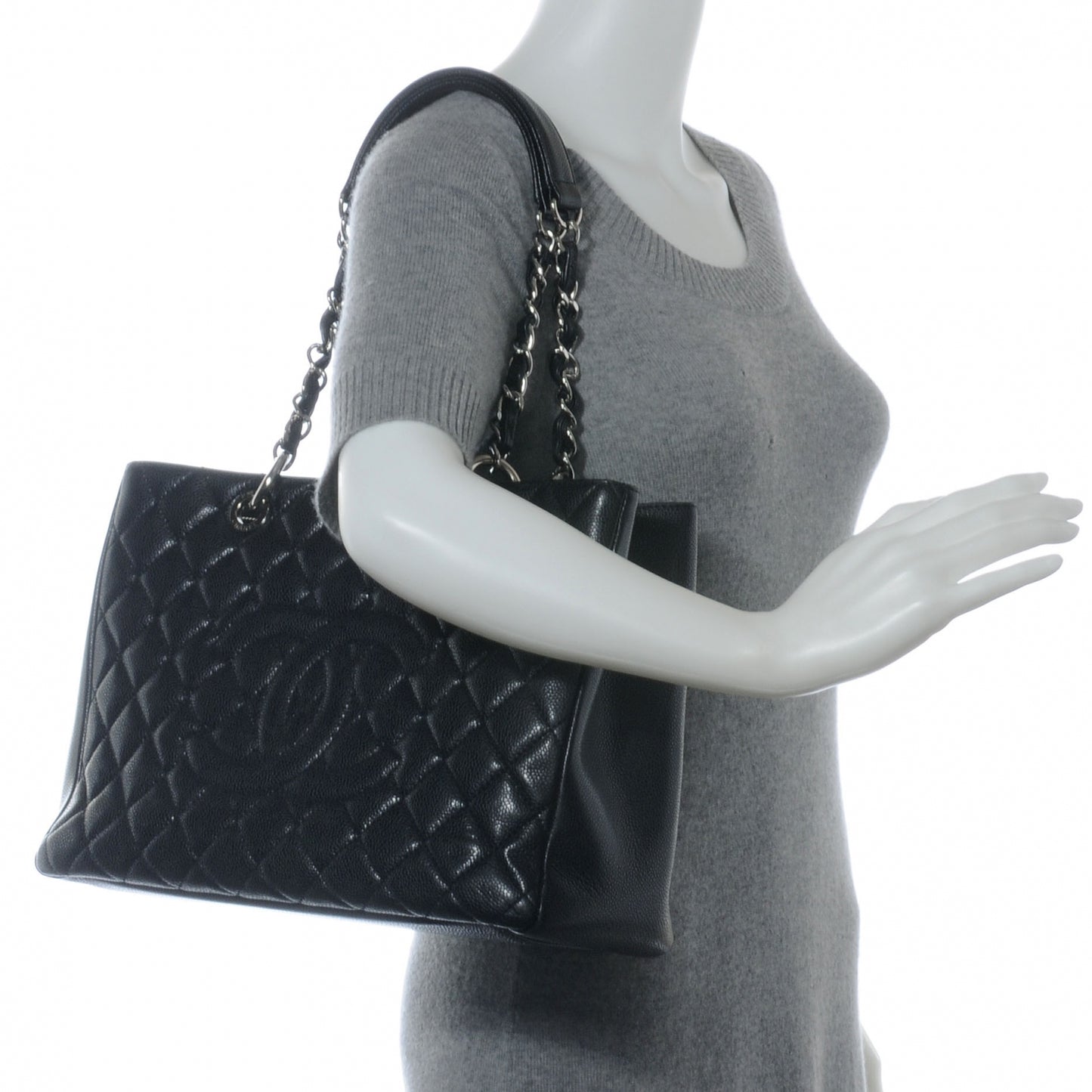Caviar Grand Shopping Tote GST Black