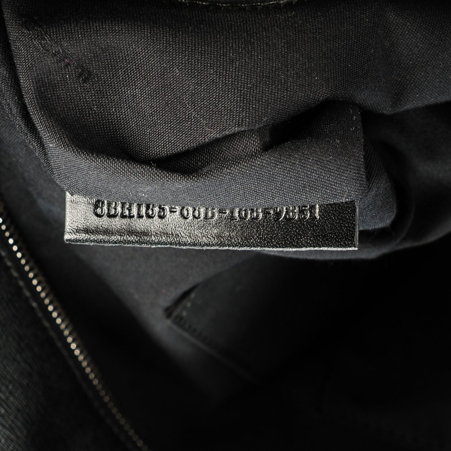 Vitello Elite Cuoio Monster Buggies Medium Roll Tote Cedro Black