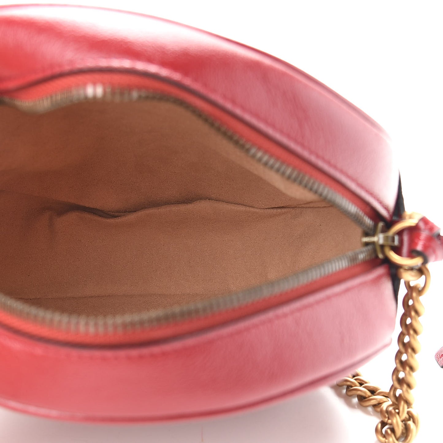 Glazed Calfskin Matelasse Heart Mini GG Marmont Round Shoulder Bag Romantic Cerise