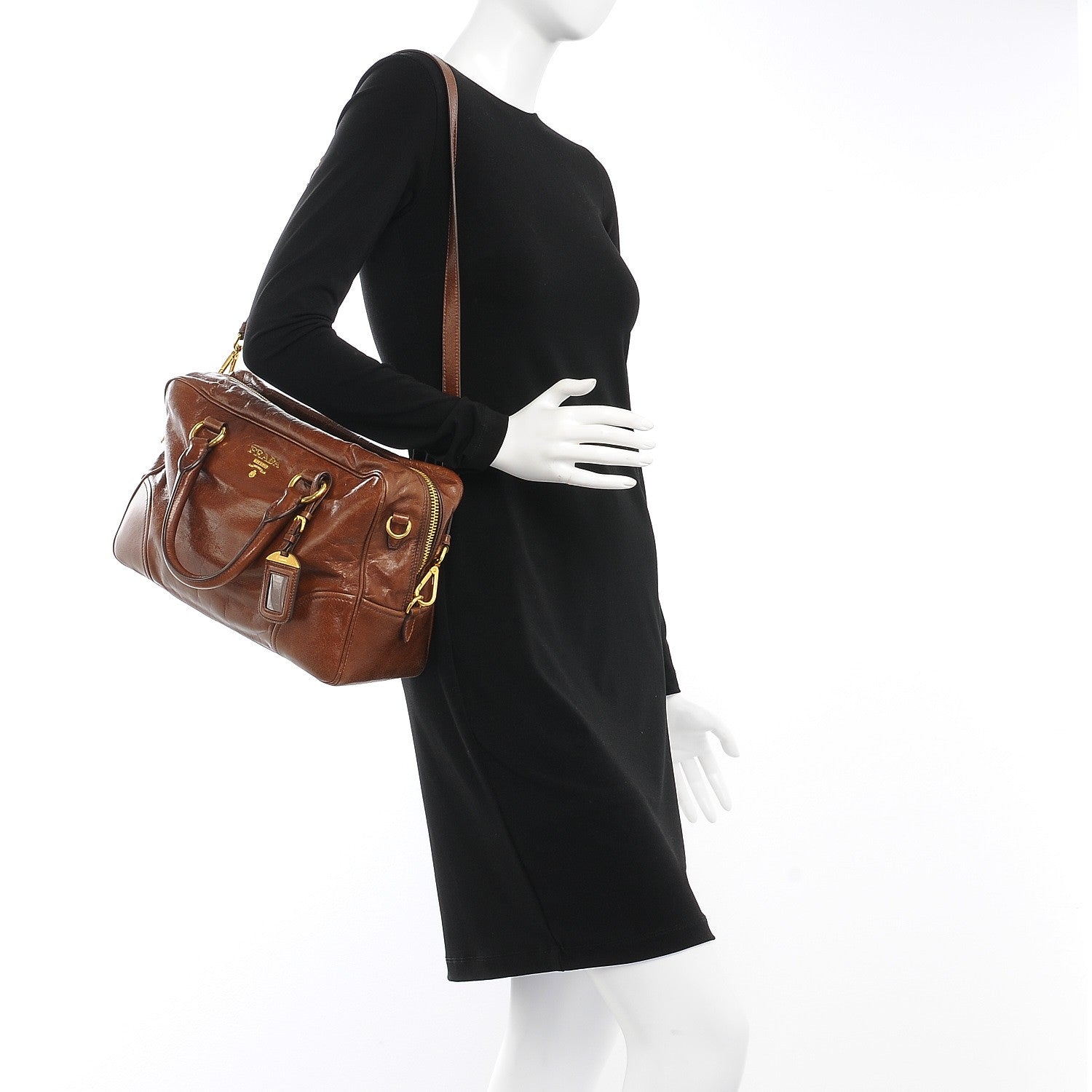 バッグ 95ss archive Prada Leather Boston Bag Prada Large Re-Edition 1995 Leather Handbag | Black | FARFETCH