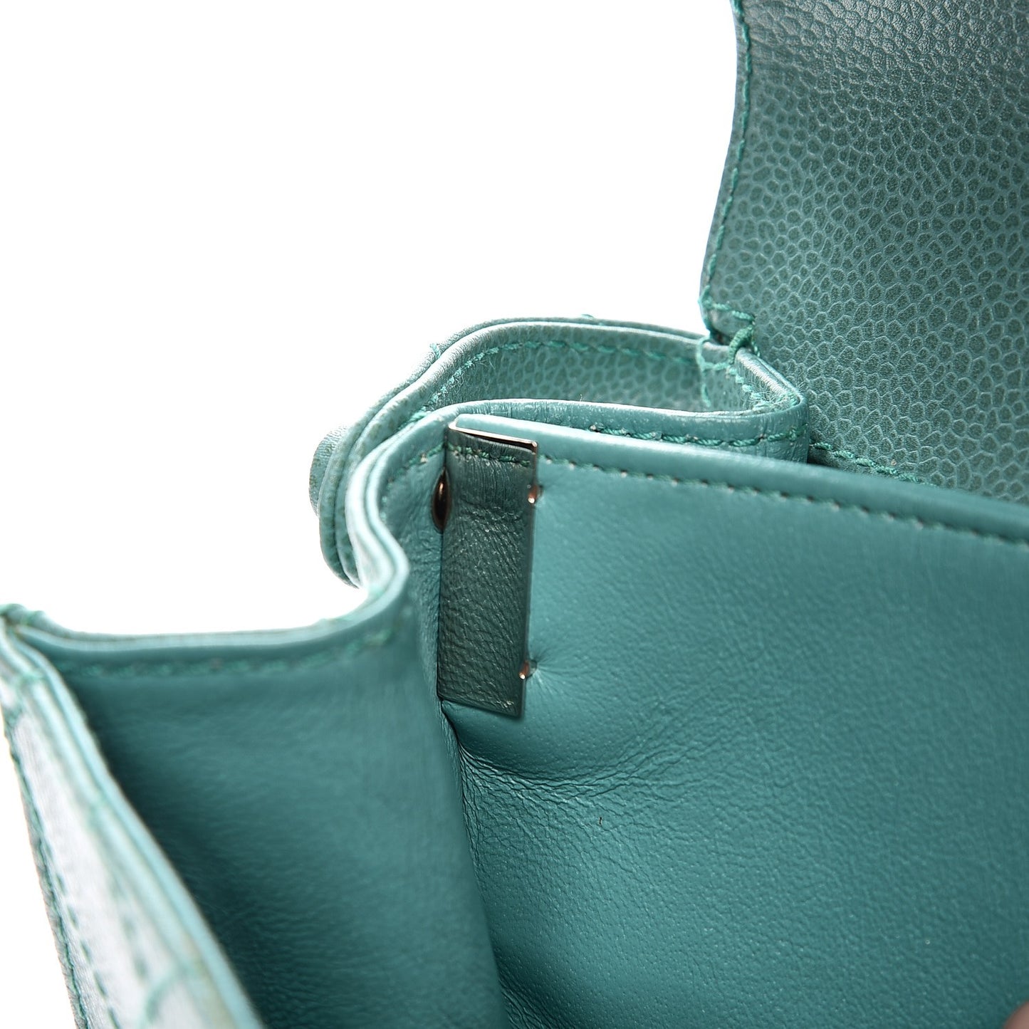 Caviar Flap Shoulder Bag Green