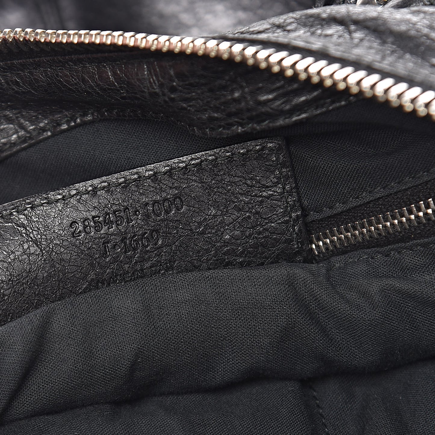 Agneau Giant 12 Silver Hardware Work Black