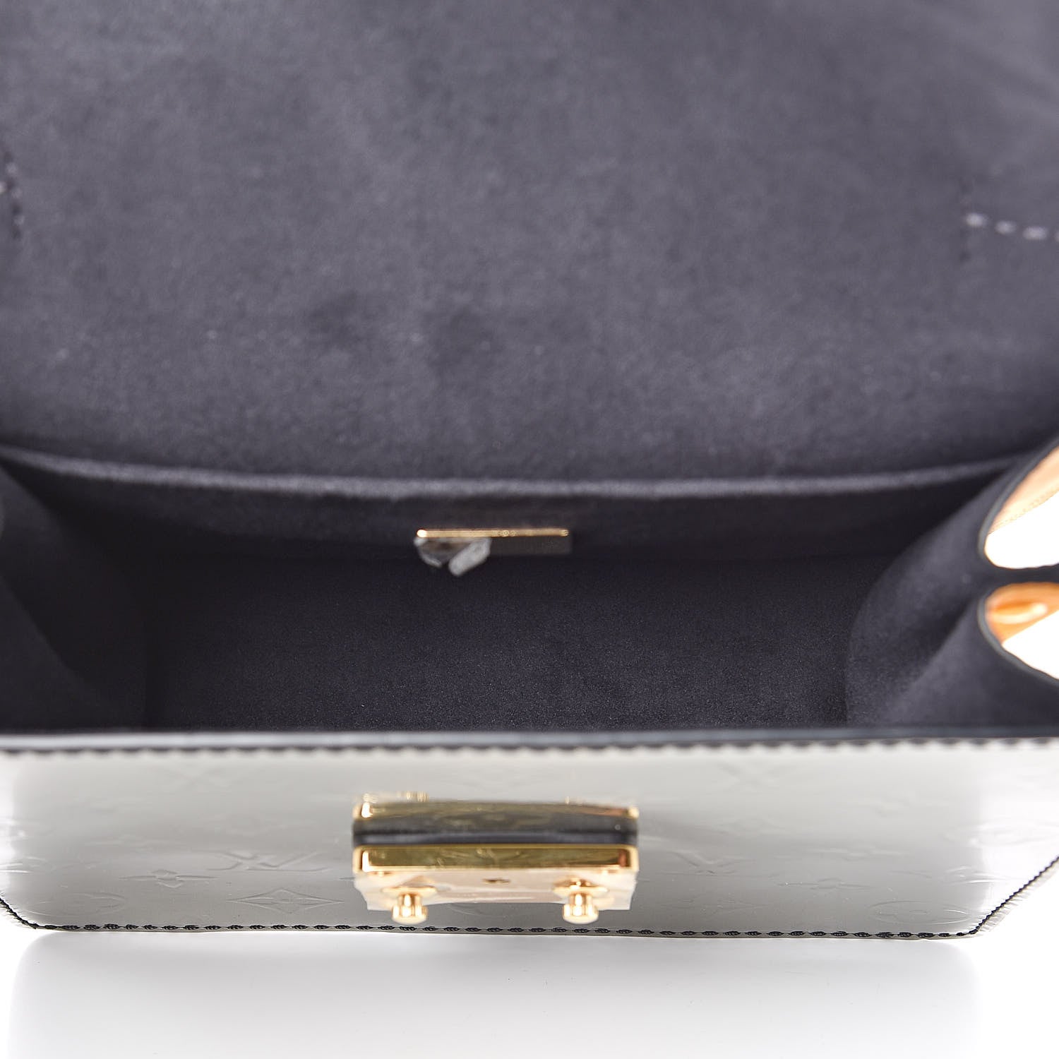 Louis Vuitton Vernis Epi Monogram Spring Street Bitume Metallise 5 of 10