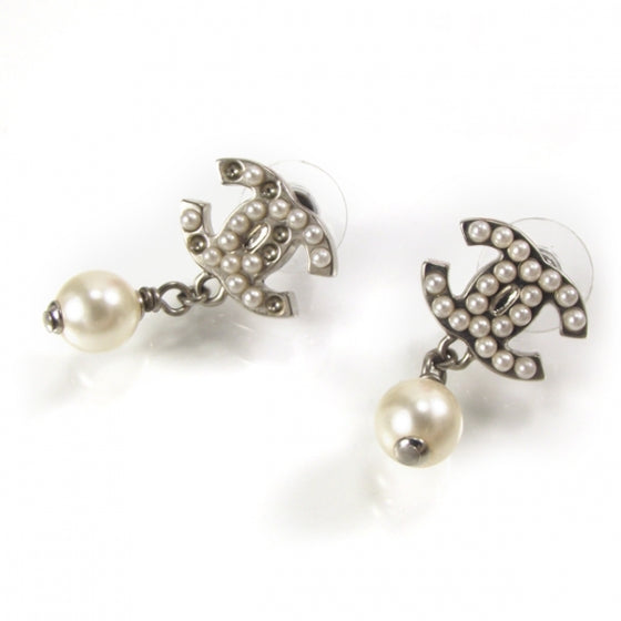 Pearl CC Dangle Earrings