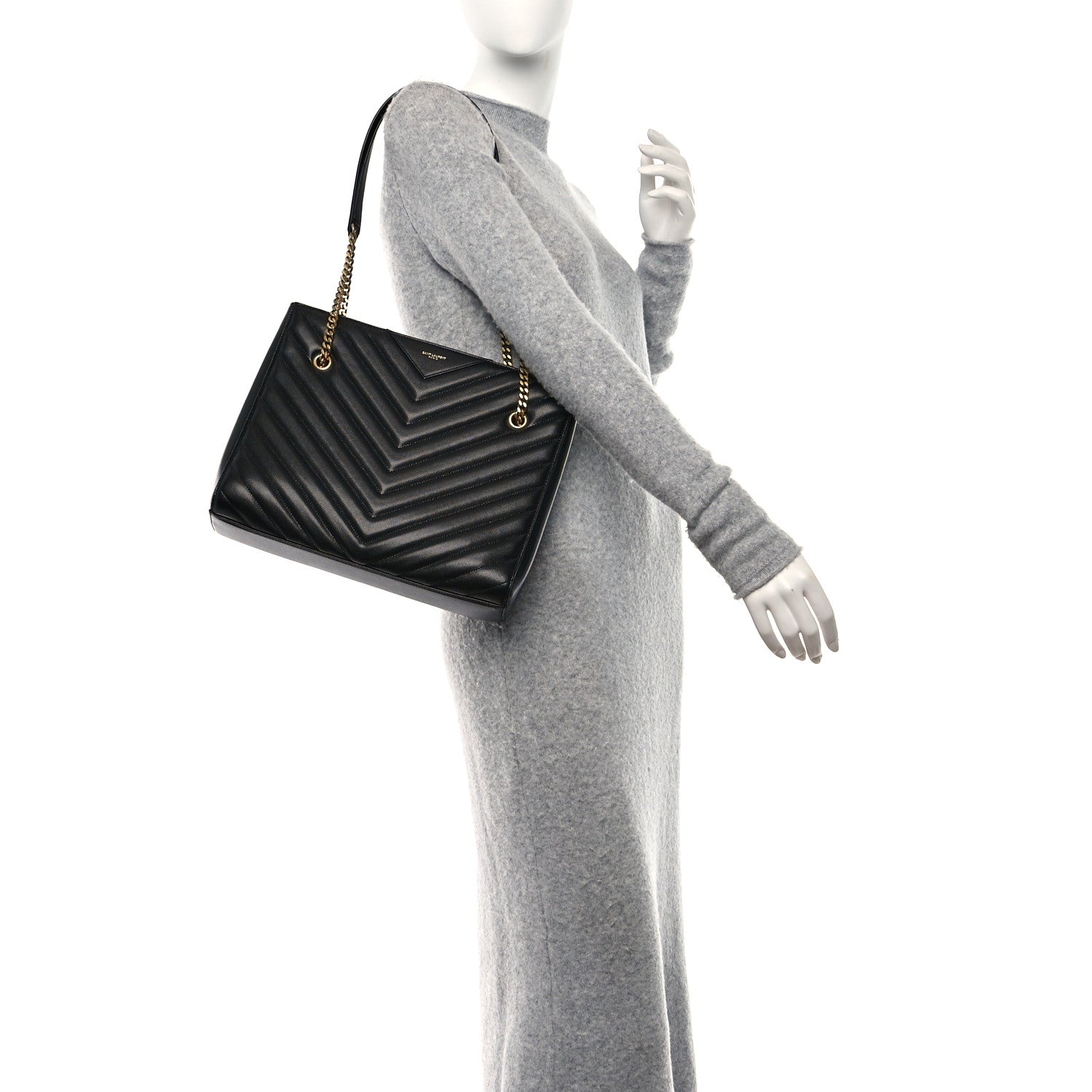 Saint Laurent Grain de Poudre Matelasse Chevron Medium Tribeca Shopping Bag Black 2 of 9