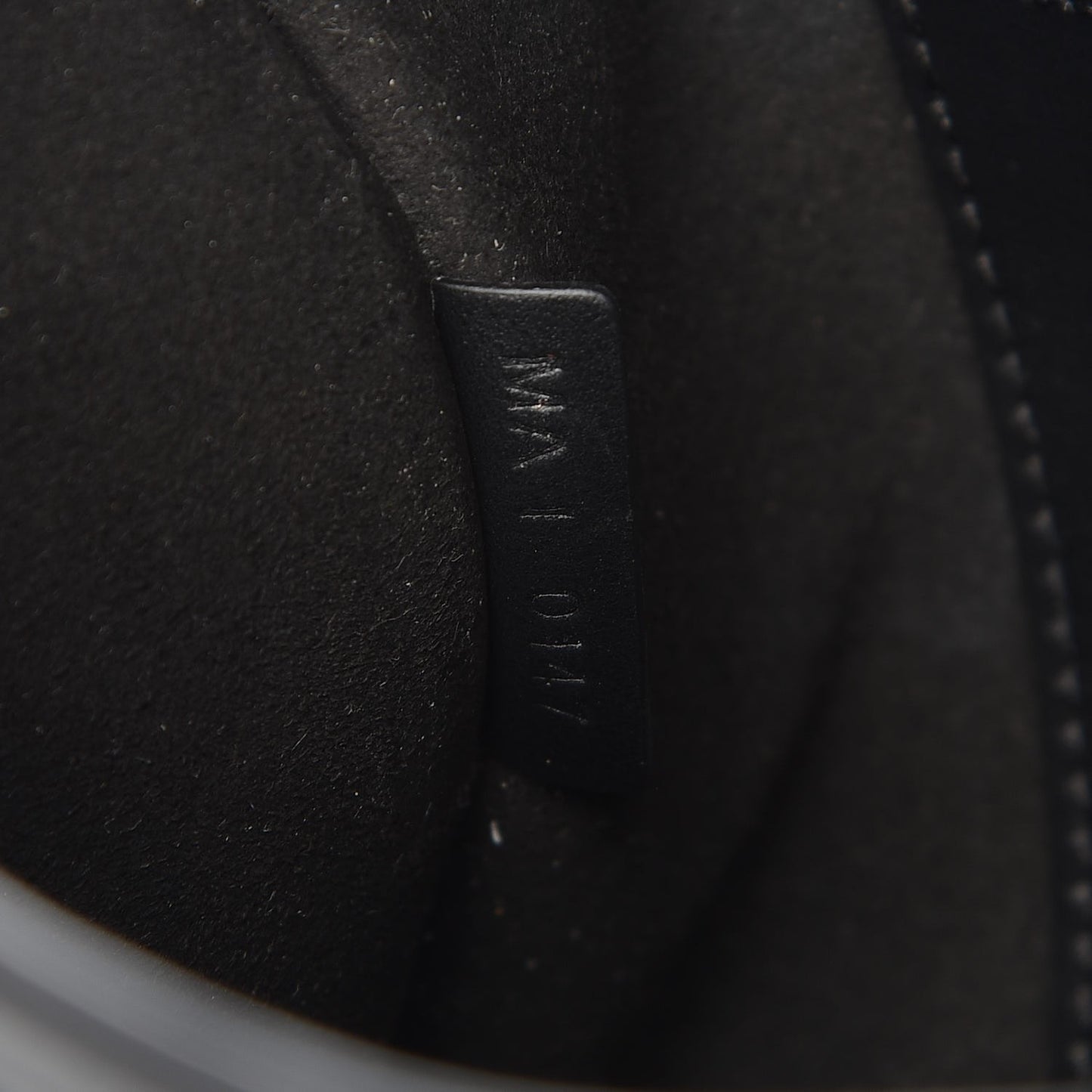 Calfskin Infinity Saddle Bag Black