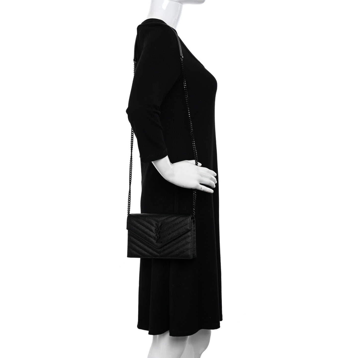 Grain De Poudre Matelasse Chevron Monochrome Monogam Envelope Chain Wallet Black
