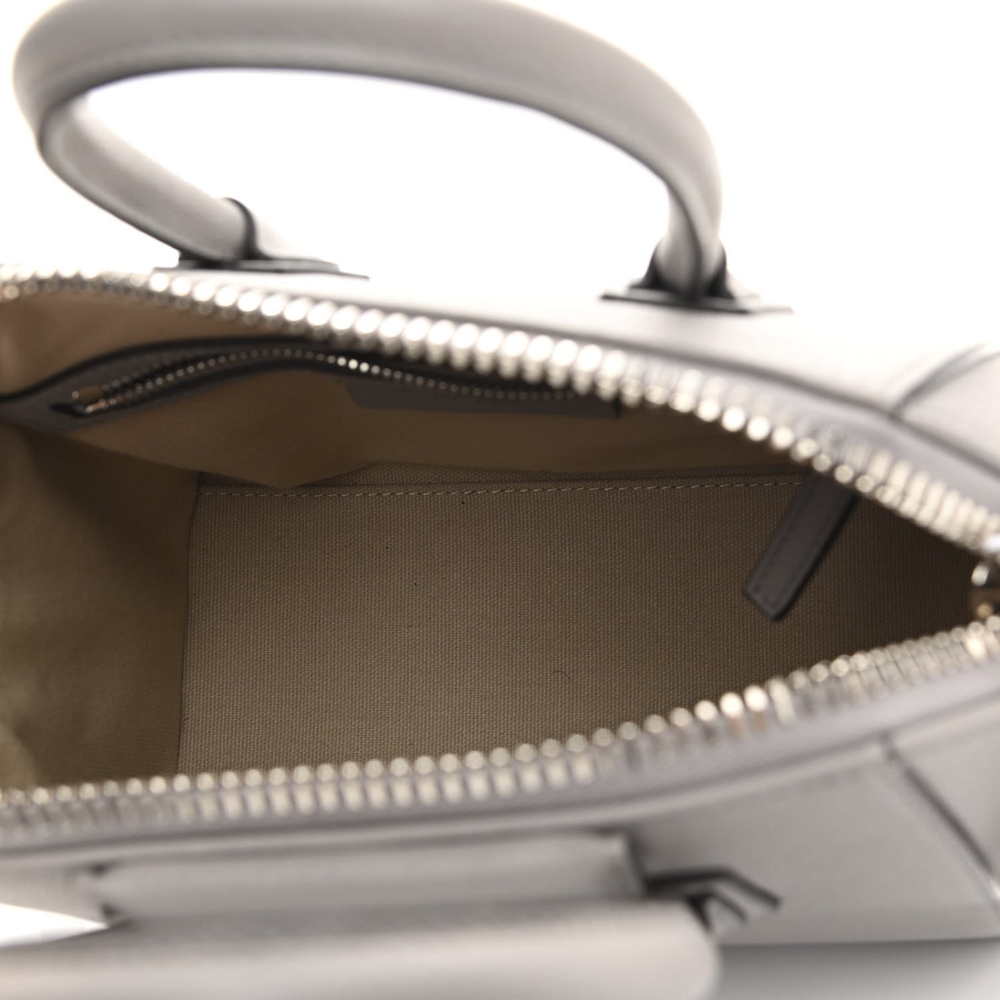 Sugar Goatskin Mini Antigona Pearl Grey