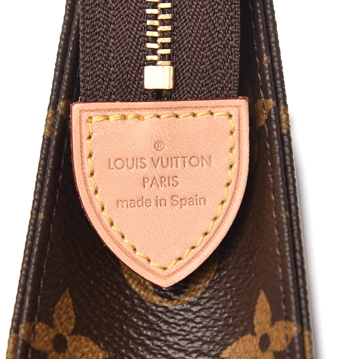 Louis Vuitton Monogram Toiletry Pouch 19 5 of 9