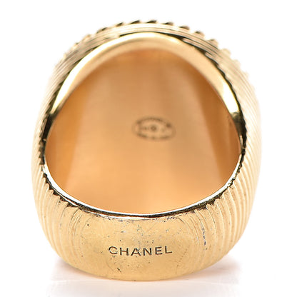 Chanel CC Ring 8 Gold 4 of 5