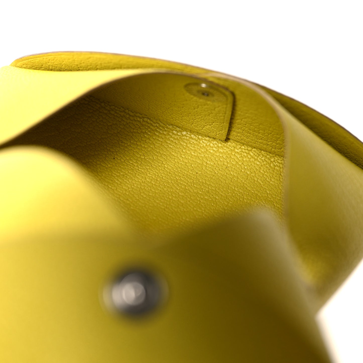 Chevre Mysore Calvi Card Case Lime