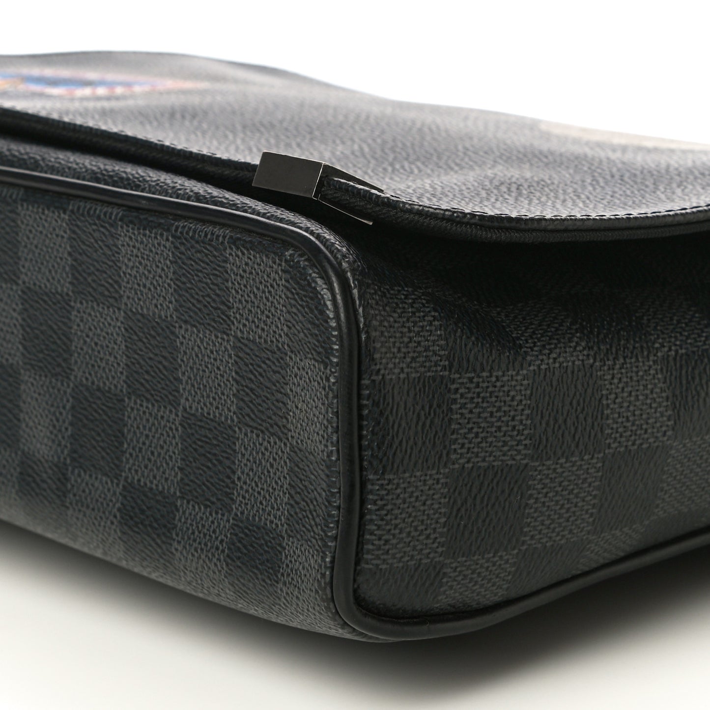 Damier Graphite LV League District PM