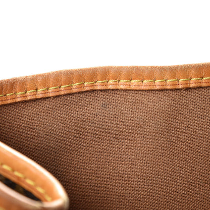 Louis Vuitton Monogram Batignolles Vertical 23 of 31