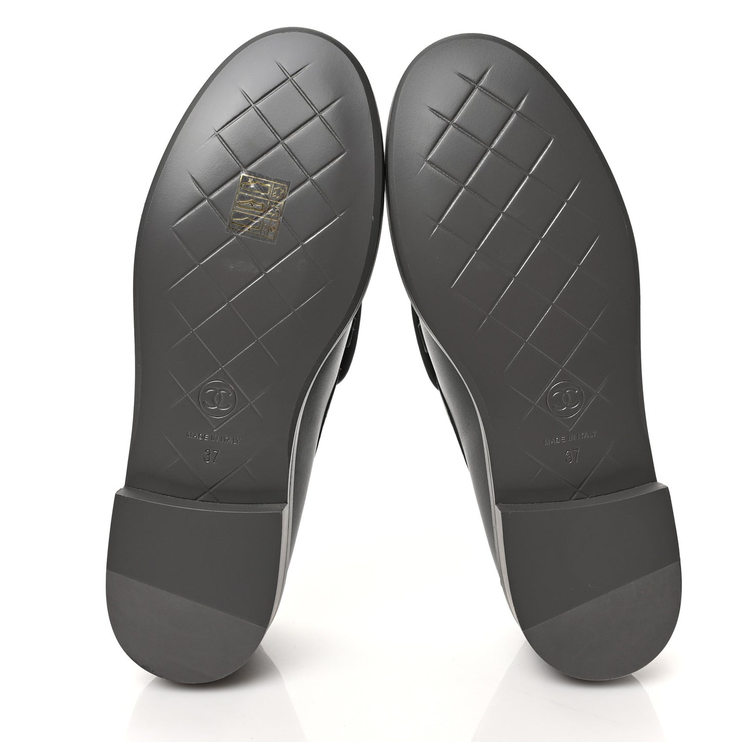 Lambskin Quilted CC Turnlock Loafers 37 Grey