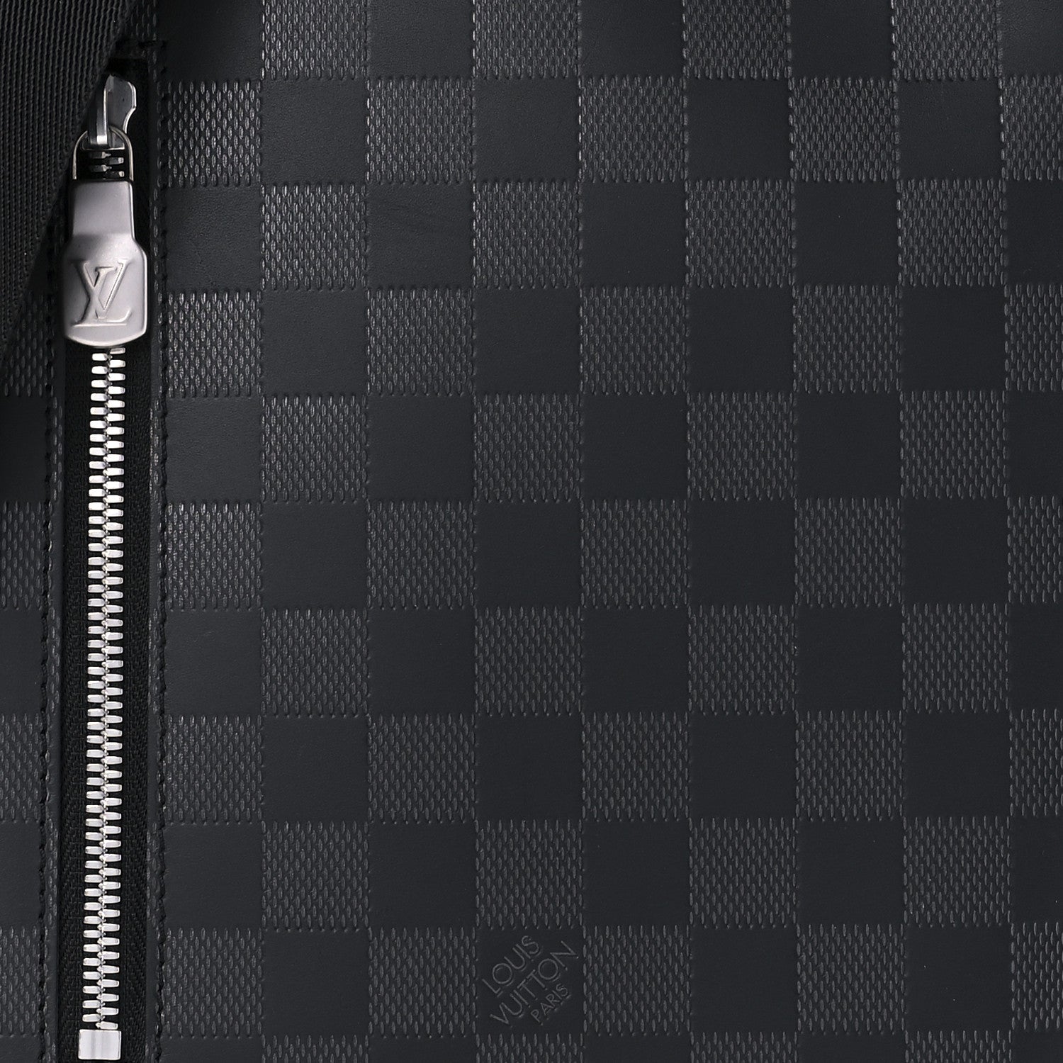 Louis Vuitton Damier Infini Discovery Messenger BB Onyx 8 of 9