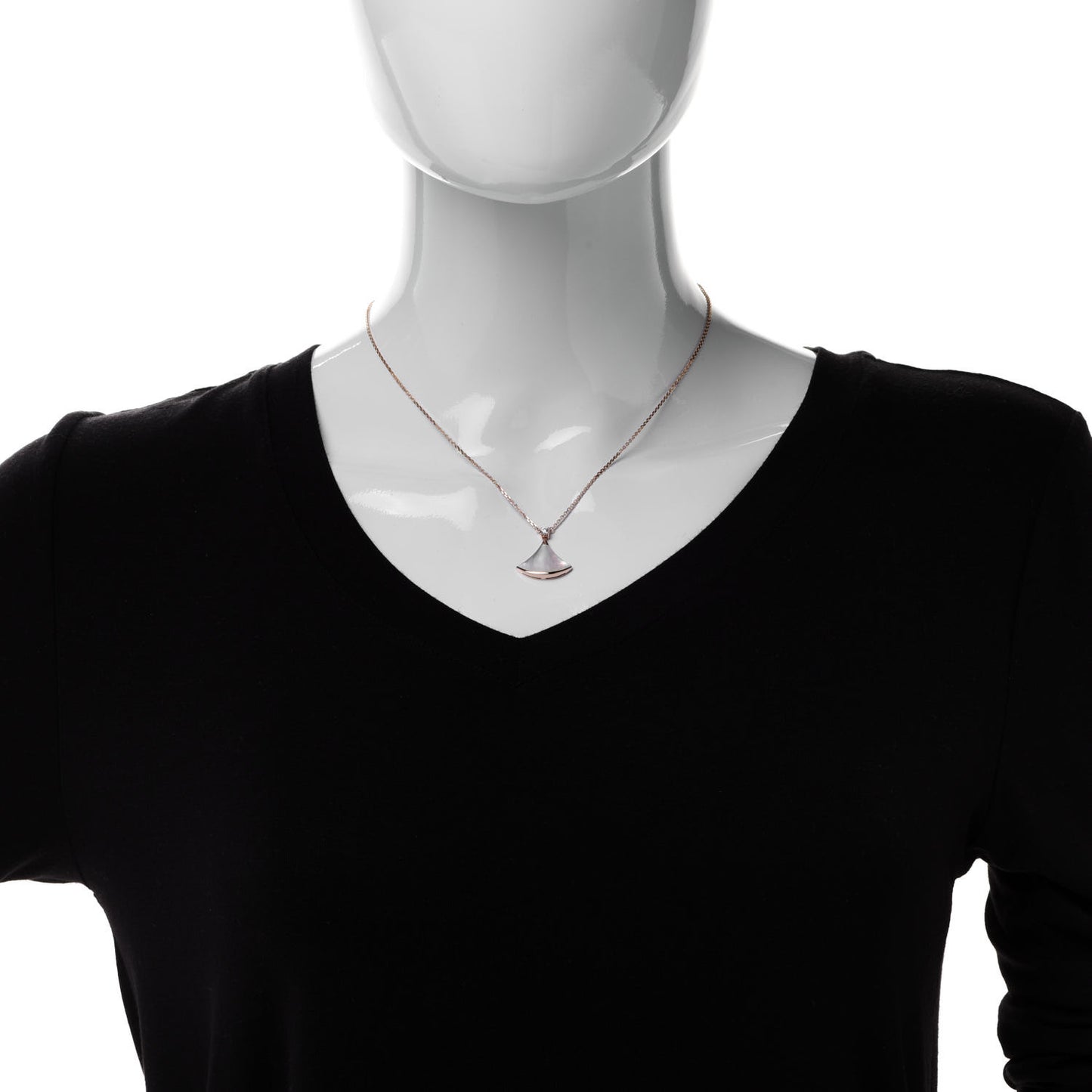 18K Rose Gold Diamond Mother of Pearl Divas' Dream Pendant Necklace