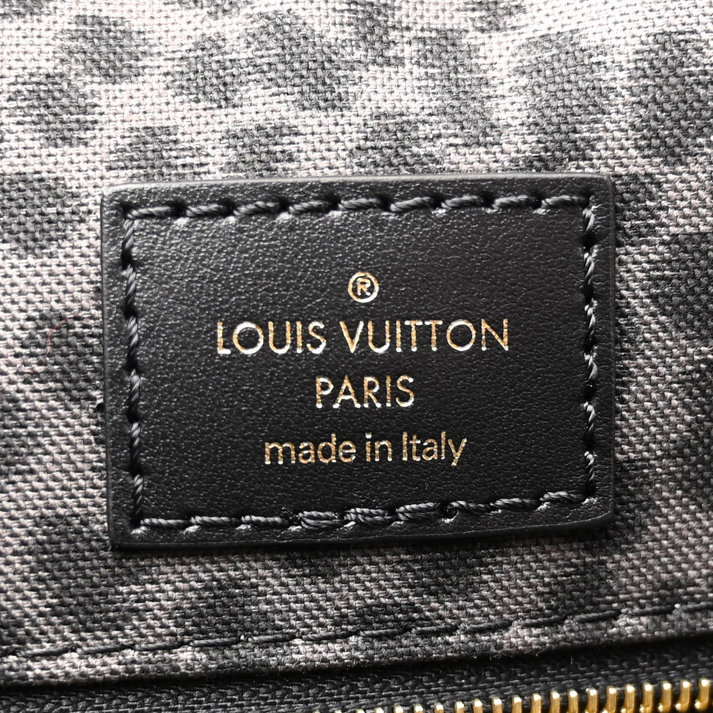 Monogram Giant Wild At Heart Onthego GM Arizona