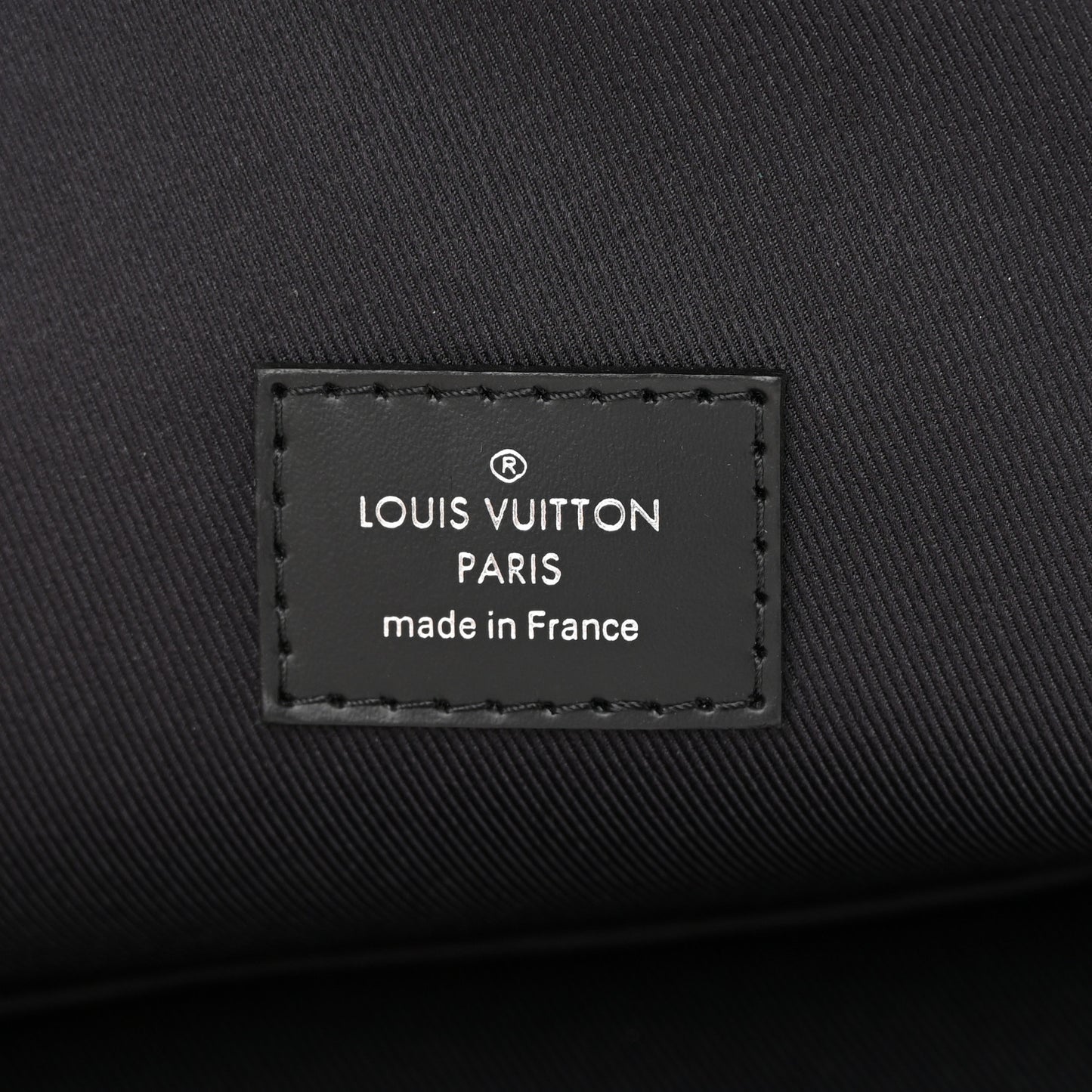 Damier Graphite Avenue Sling Bag