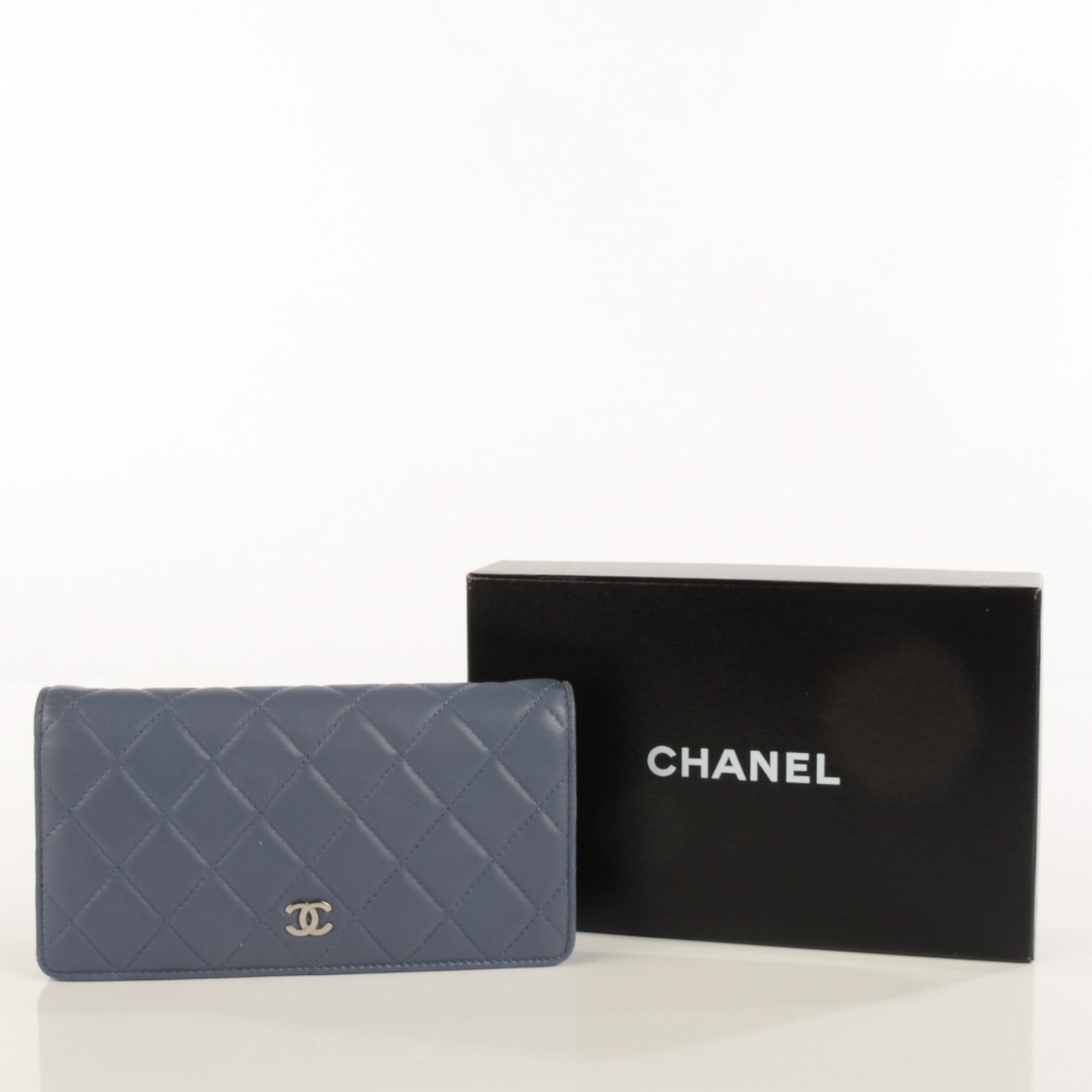 Chanel Lambskin Quilted Yen Wallet Blue 3 of 9
