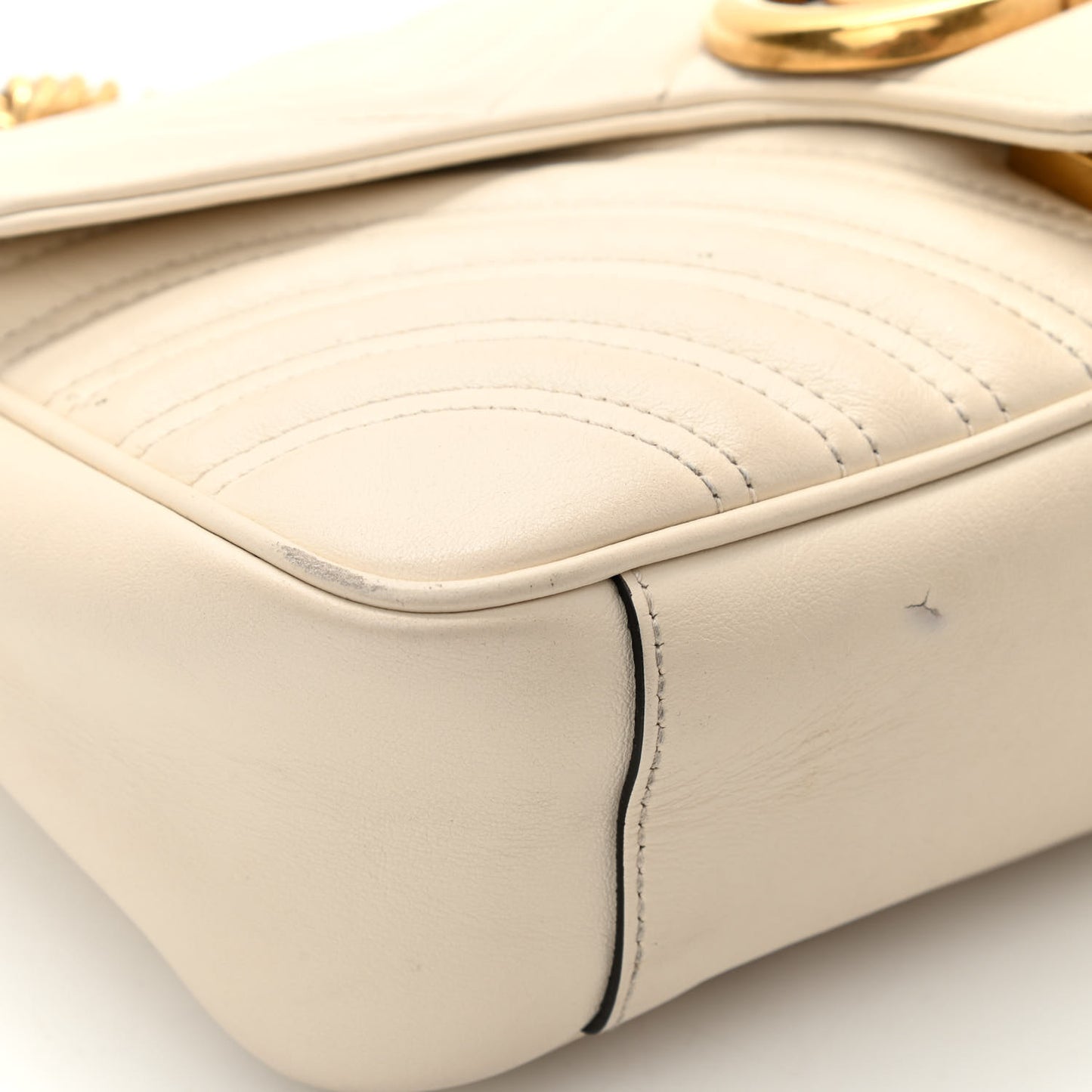 Calfskin Matelasse Small GG Marmont Shoulder Bag White