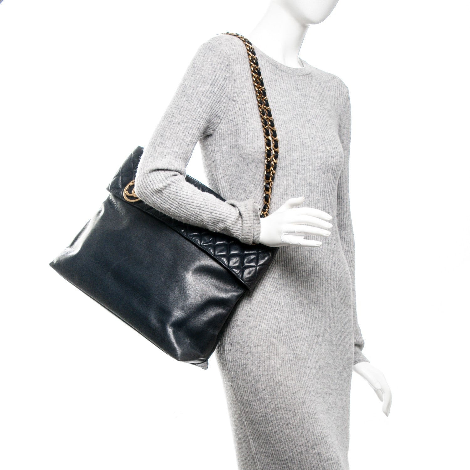 Chanel Calfskin Quilted Shoulder Bag Navy Blue 2 of 8