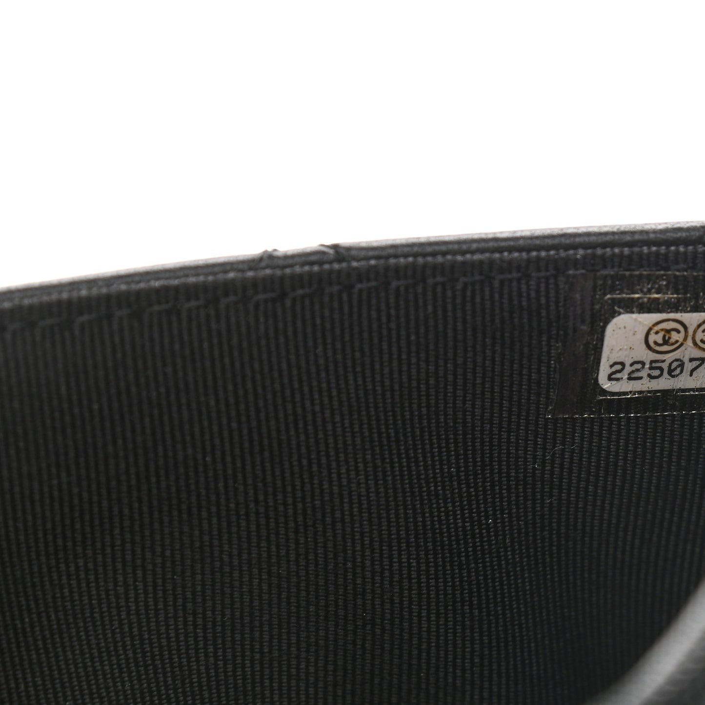 Lambskin Quilted Wallet On Chain WOC Black