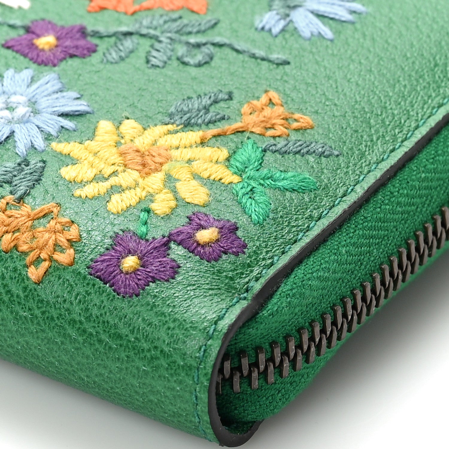 Gucci Textured Calfskin Crystal Fiori Floral Embroidered GG Zip Around Wallet Grass Green 7 of 7