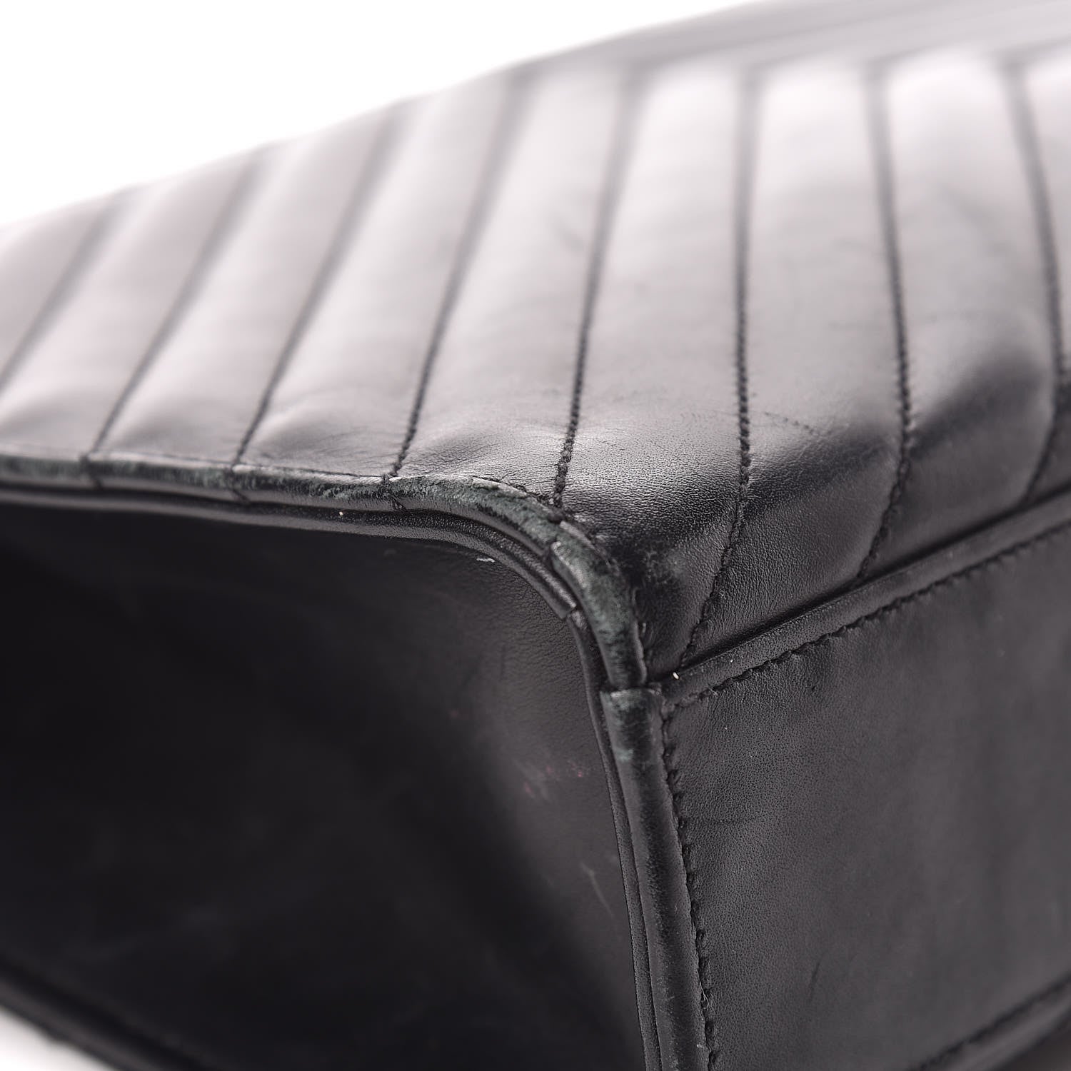 Saint Laurent Smooth Calfskin Matelasse Chevron Large Monogram Satchel Black 11 of 20