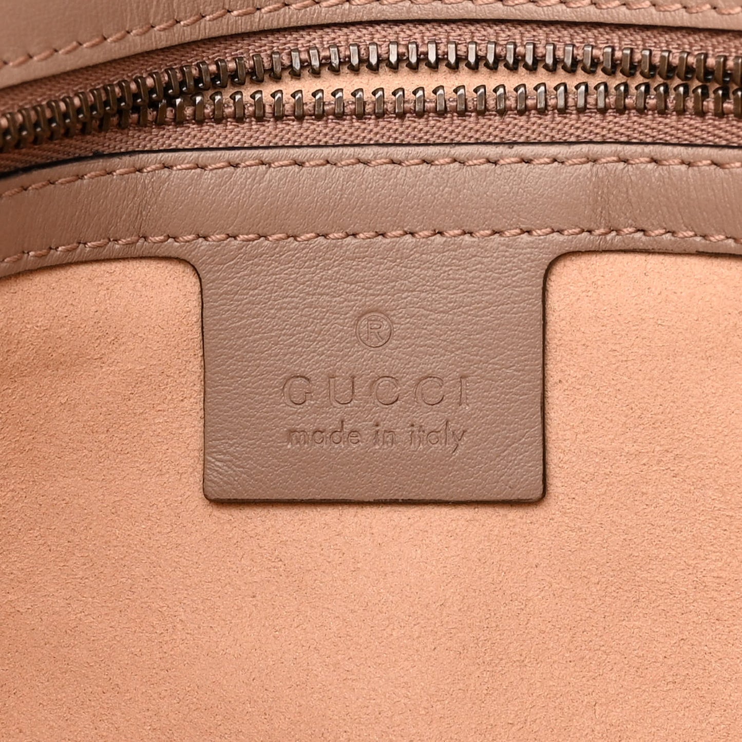 Calfskin Matelasse Small GG Marmont Shoulder Bag Porcelain Rose