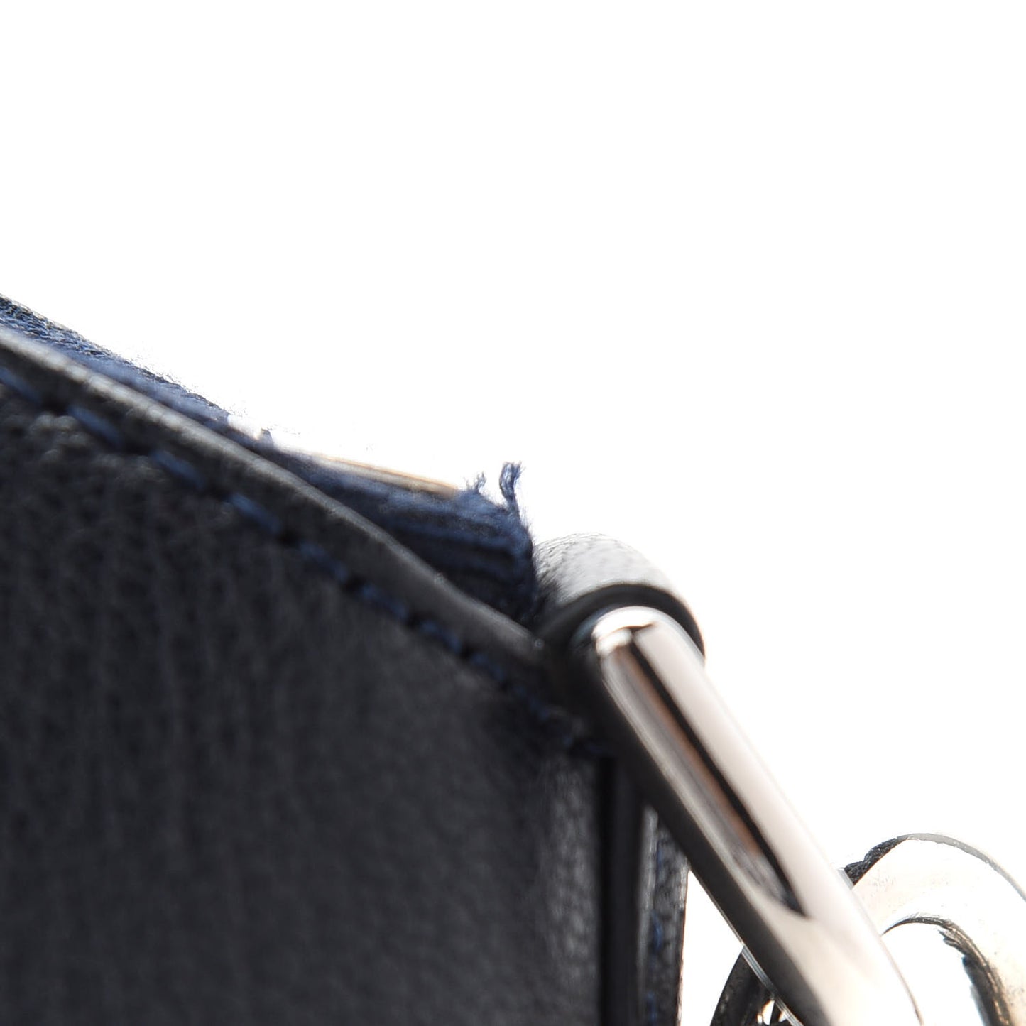 Sugar Goatskin Medium Antigona Navy