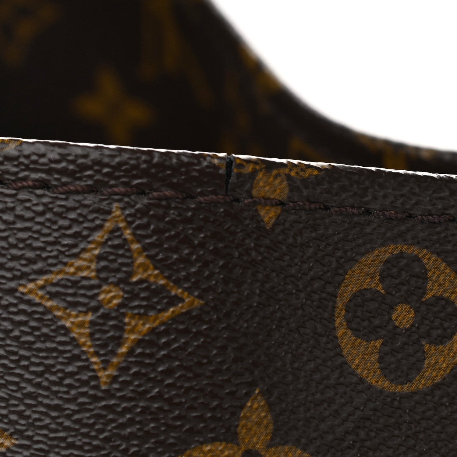 Louis Vuitton Monogram Artsy MM 11 of 13