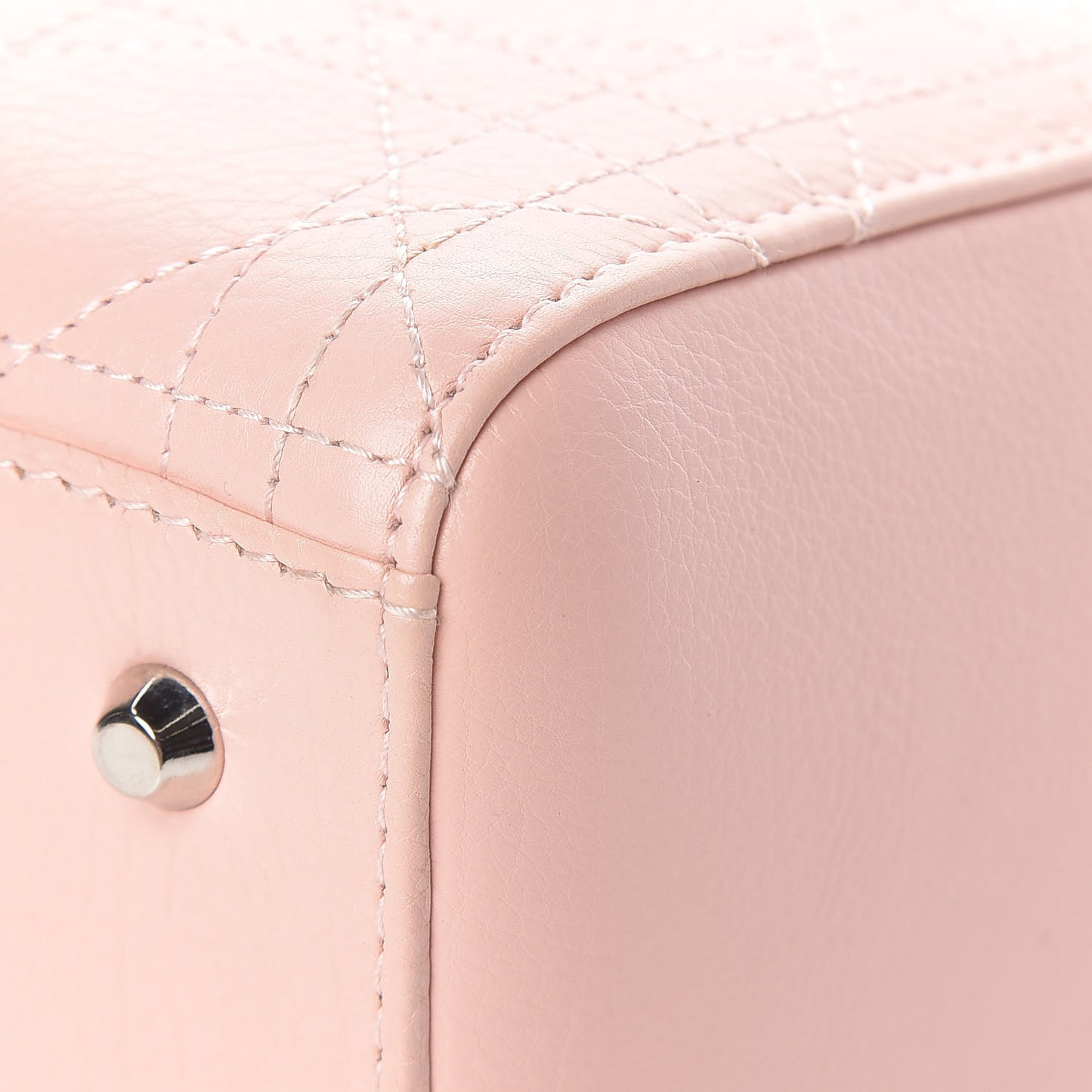 Grained Calfskin Cannage Medium Lady Dior Pink