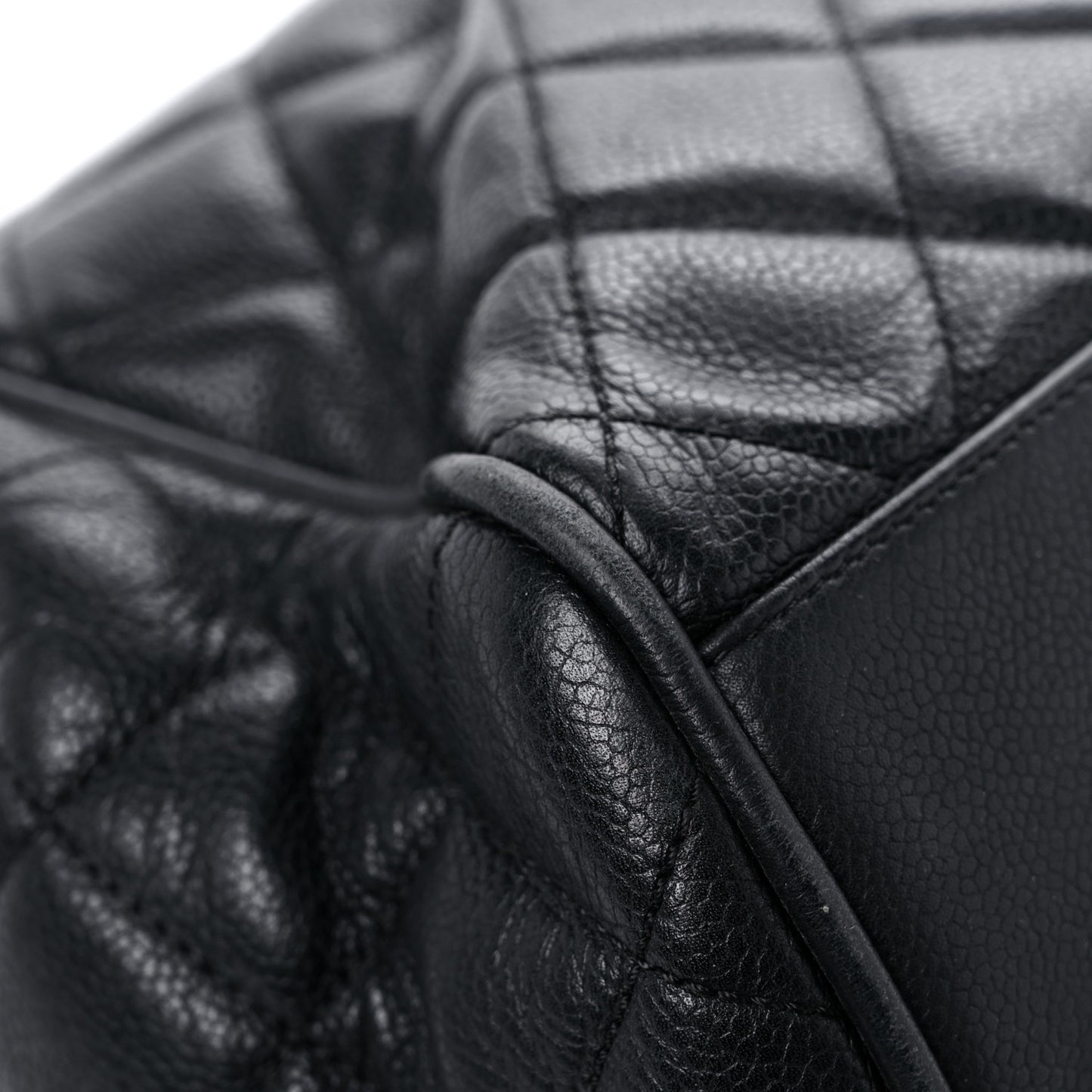 Caviar Quilted Timeless Accordion Flap Black