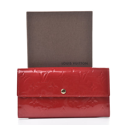 Louis Vuitton Vernis Sarah Wallet Pomme D'Amour 8 of 8