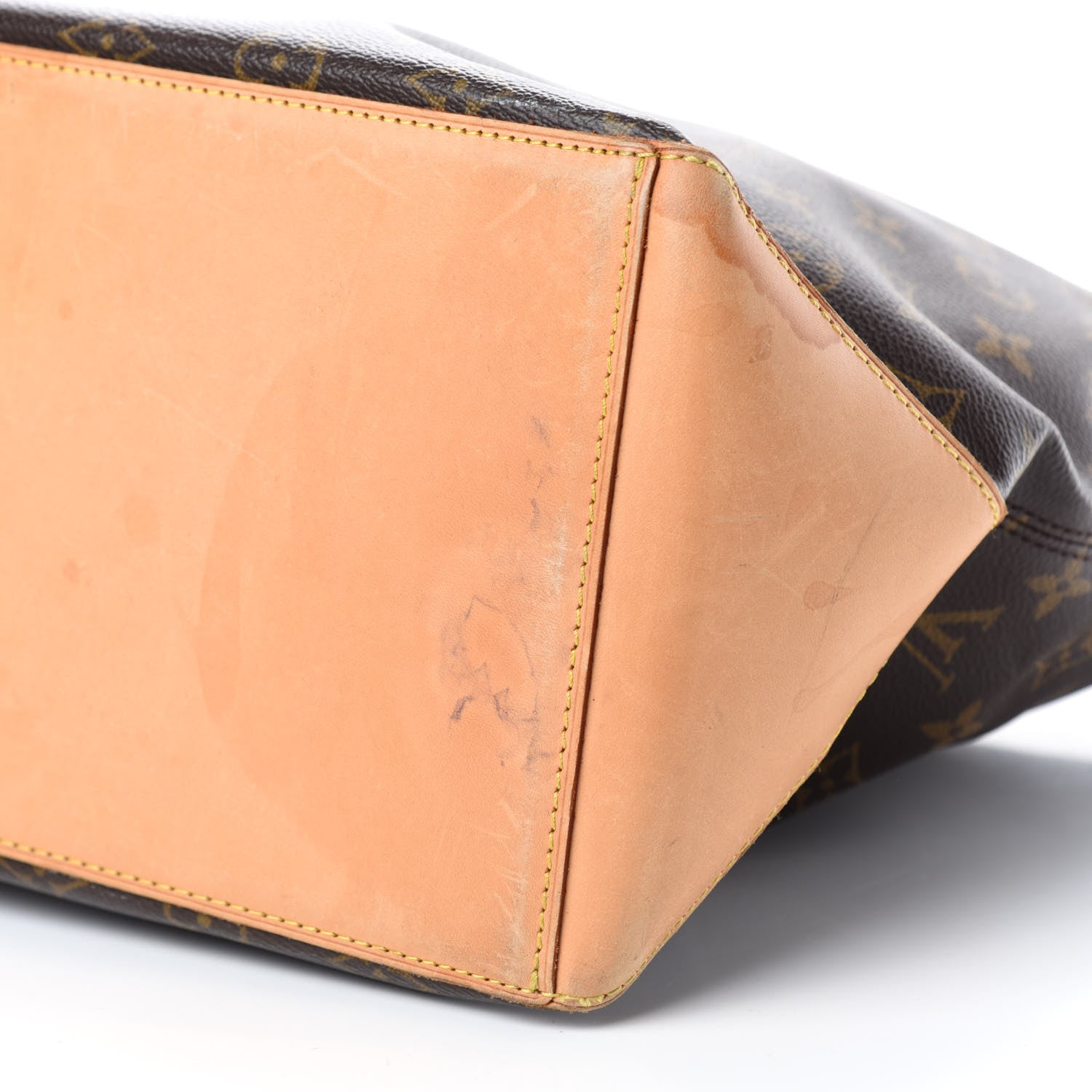 Louis Vuitton Monogram Cabas Mezzo 7 of 13