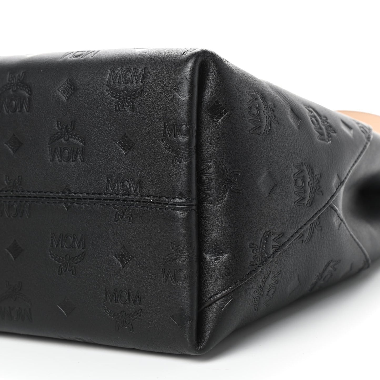 Calfskin Ottomar Medium Klara Hobo Black