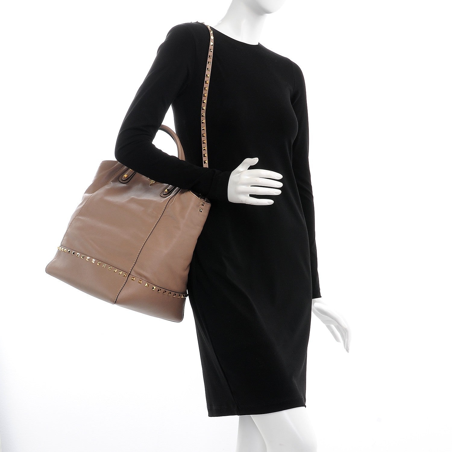 Valentino Garavani Calfskin Rockstud New Dome Bucket Tote Poudre 2 of 9
