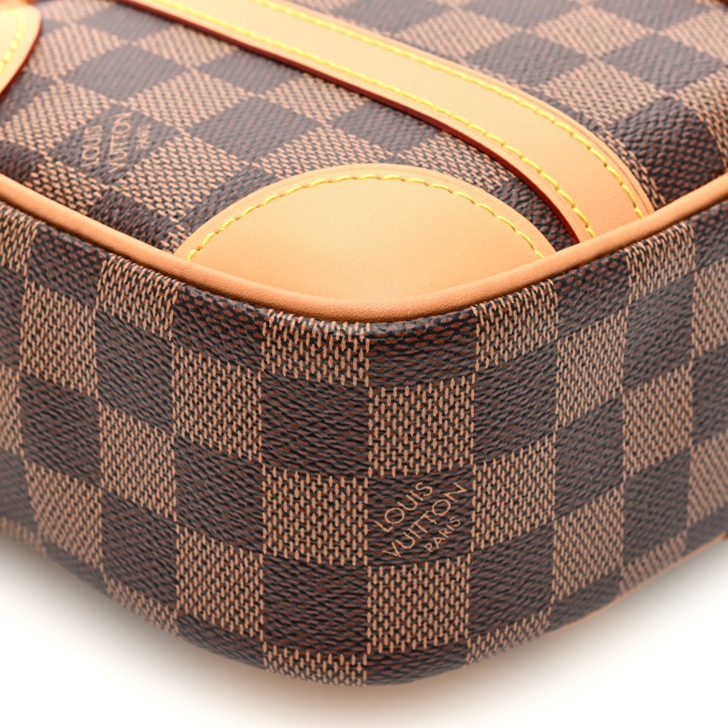 Damier Ebene Valisette Souple BB