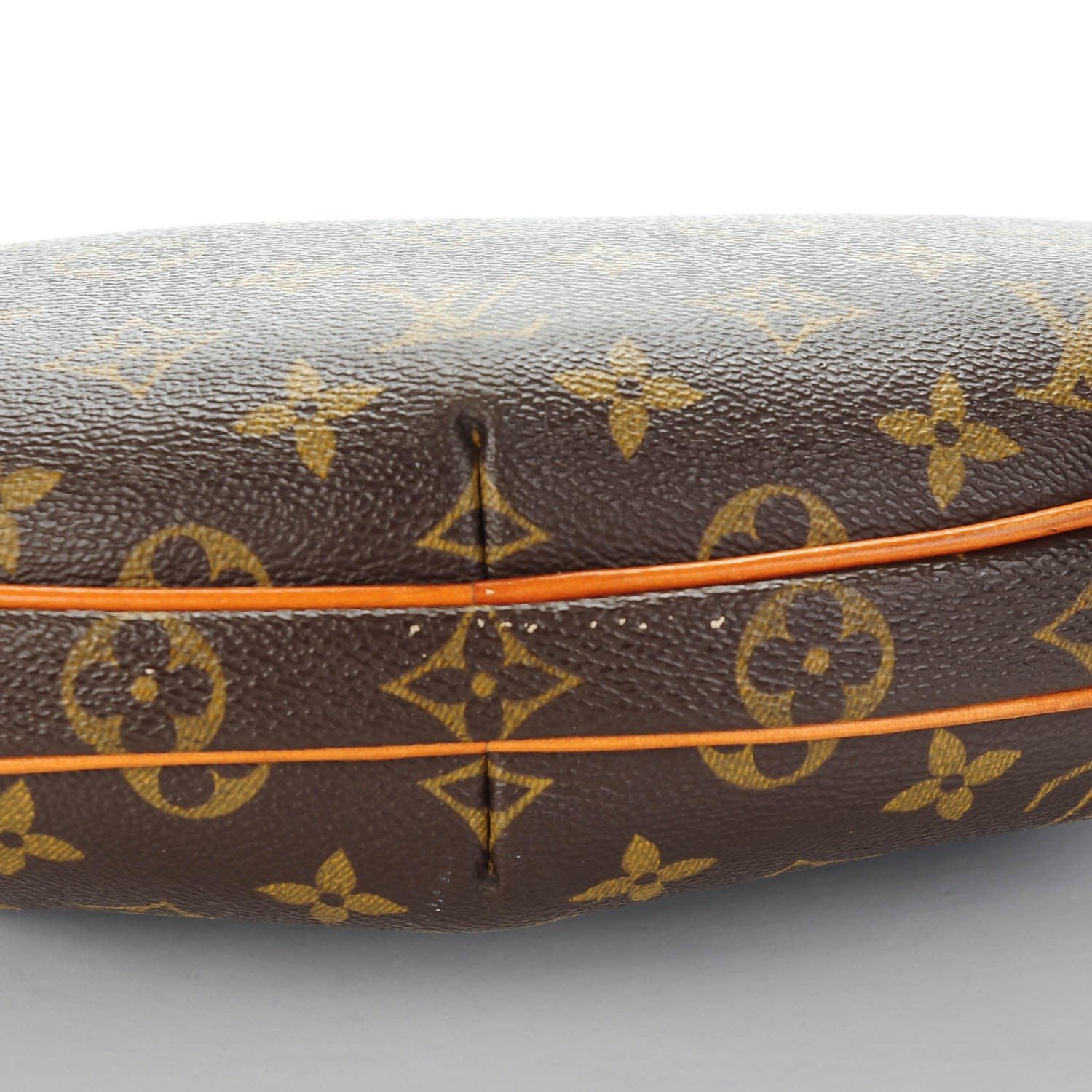 Louis Vuitton Monogram Croissant PM 6 of 10