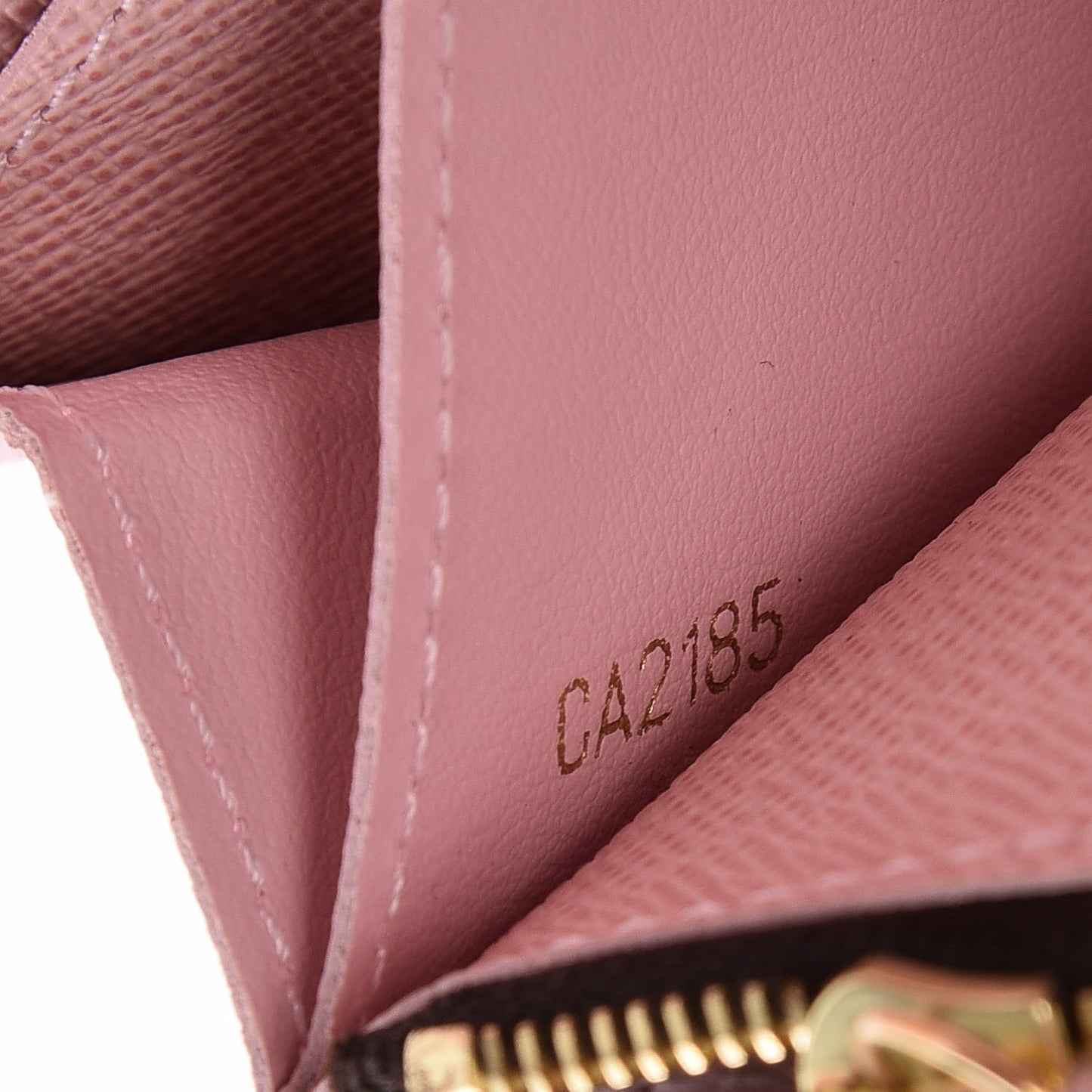 Damier Ebene Caissa Wallet Rose Ballerine