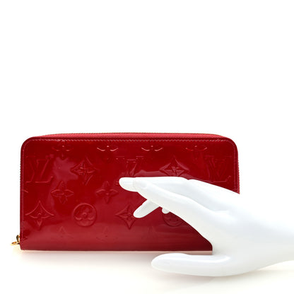 Louis Vuitton Vernis Zippy Wallet Pomme D'Amour 2 of 6