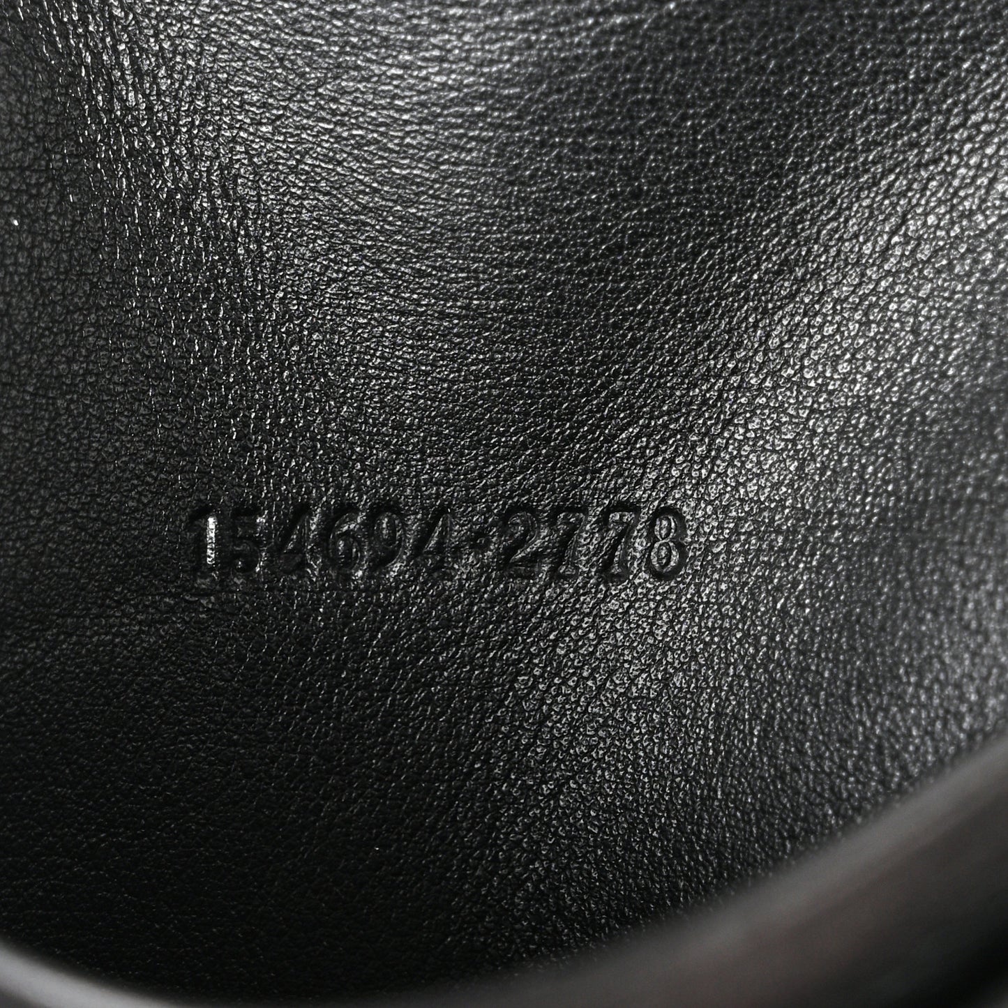 Guccissima Passport Case Black