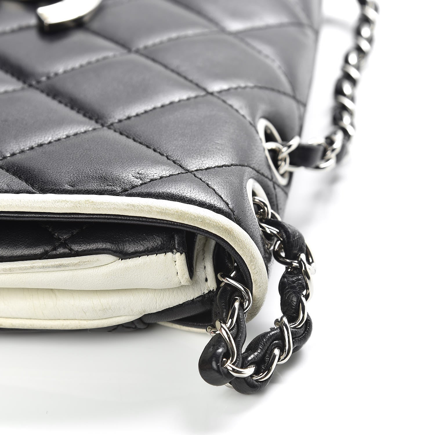 Chanel Lambskin Quilted Flap Black White 14 of 18