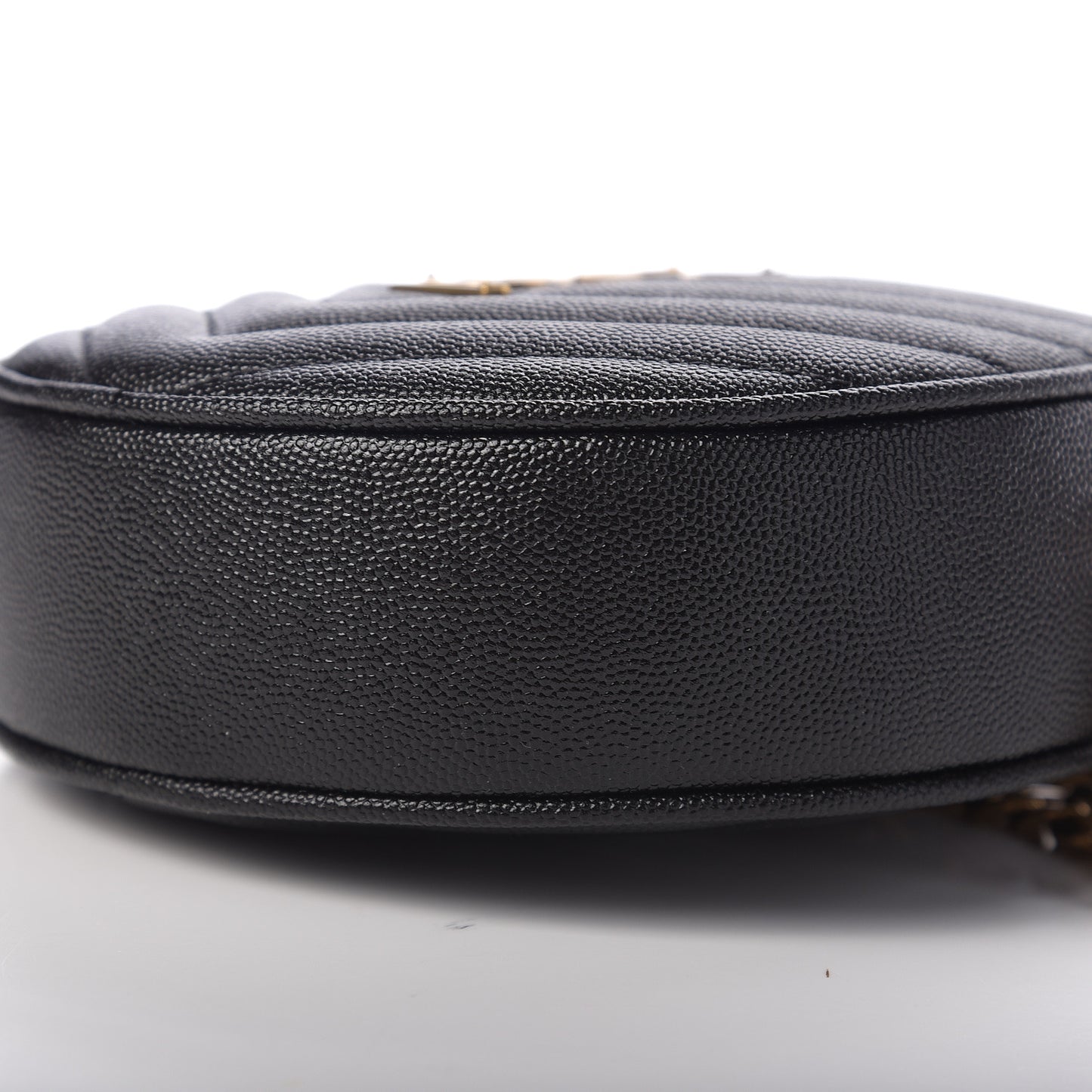 Grain De Poudre Matelasse Chevron Quilted Round Vinyle Camera Bag Black